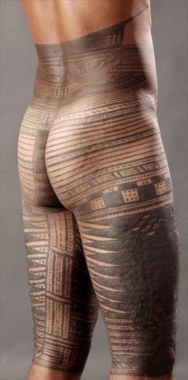 Moda starożytnych ubiory, kosmetyki, pachnidła itd - Traditional_Samoan_Tattoo_-_back.jpg