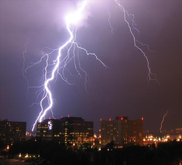 ENERGIA - Energia Lightning_in_Arlington.jpg
