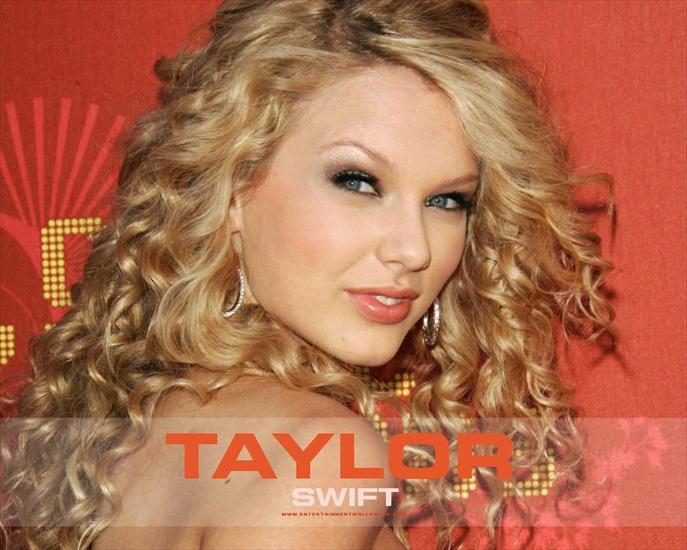 Taylor Swift - Taylor-taylor-swift-7460362-1280-1024.jpg