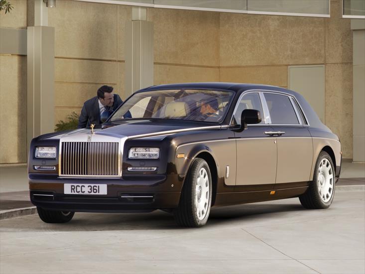 Samochody Luksusowe - Rolls-Royce Phantom - 2011.jpg