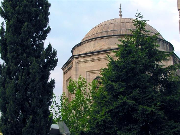 Architecture - Tomb of Roxelane in Istanbul - Turkey.jpg