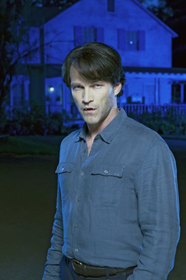 Czysta Krew True Blood - True Blood - Season 1 - Stephen Moyer as Bill Compton 2832x4256.jpg