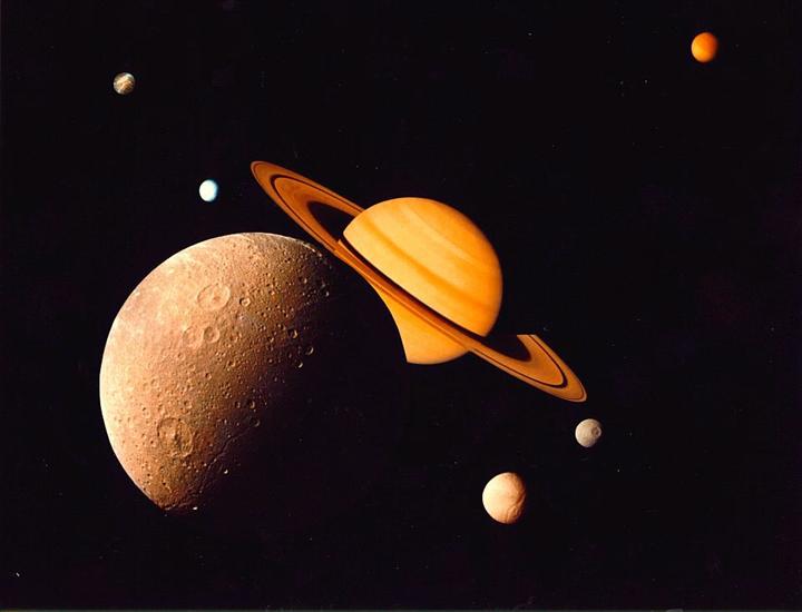 kosmos - saturn.jpg