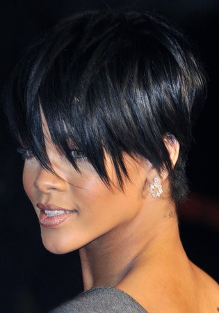 Rihanna - Rihanna39.jpg