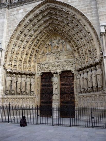 Francja - Paryż - Katedra Notre Dame - Portal nad głownym wejściem.JPG