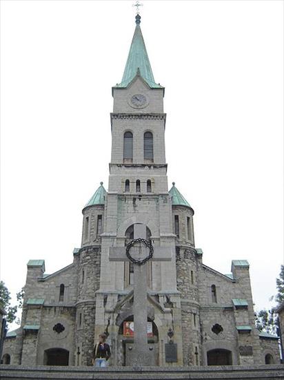 Kościoły w Polsce - Zakopane--kościół.JPG